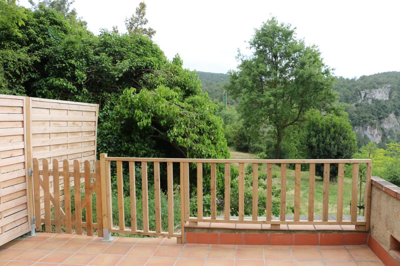 Casa Ecologica En Plena Naturaleza Arboli Exterior foto